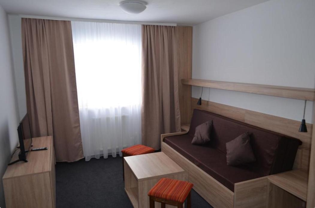 Hotel Ceska Farma Dolni Dvur Zewnętrze zdjęcie